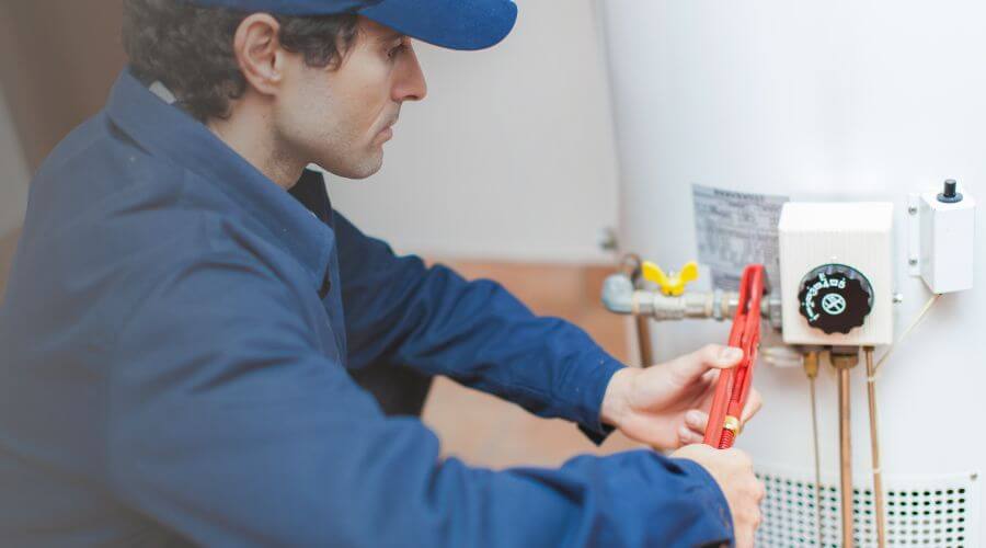Professional emergency plumbing in Everly, IA